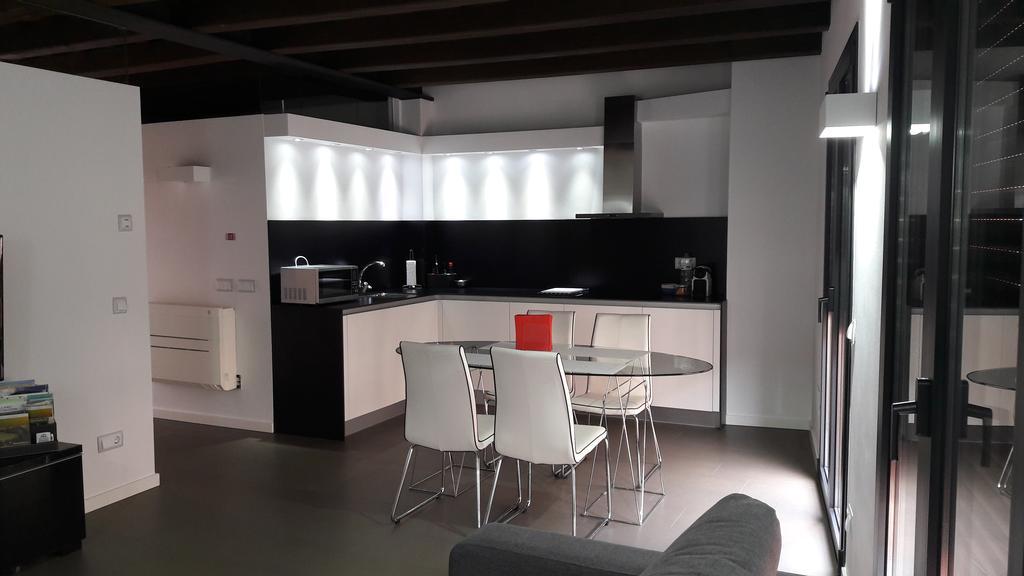 Apartaments Y Habitacions Entre Volcans Olot Ngoại thất bức ảnh